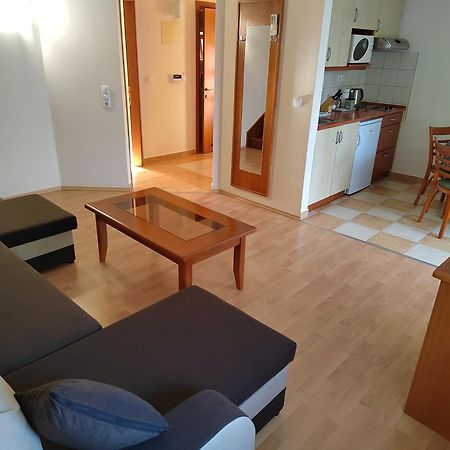 Garda Wellness Apartmanhaz Hévíz Extérieur photo