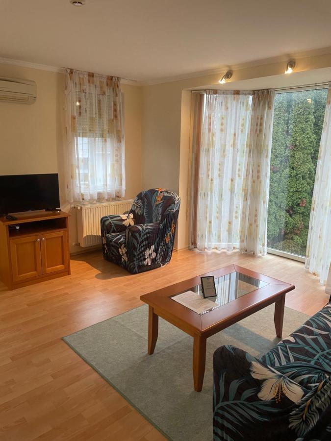 Garda Wellness Apartmanhaz Hévíz Extérieur photo