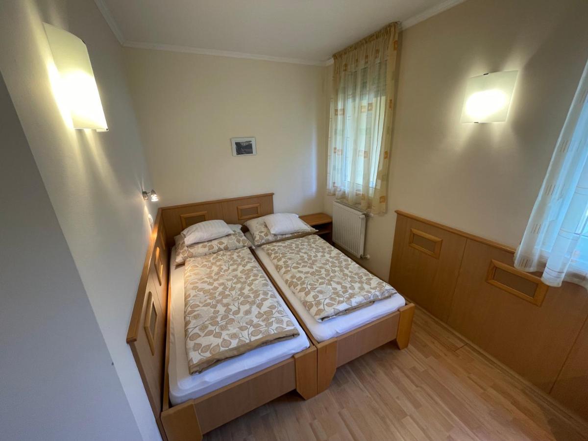 Garda Wellness Apartmanhaz Hévíz Extérieur photo