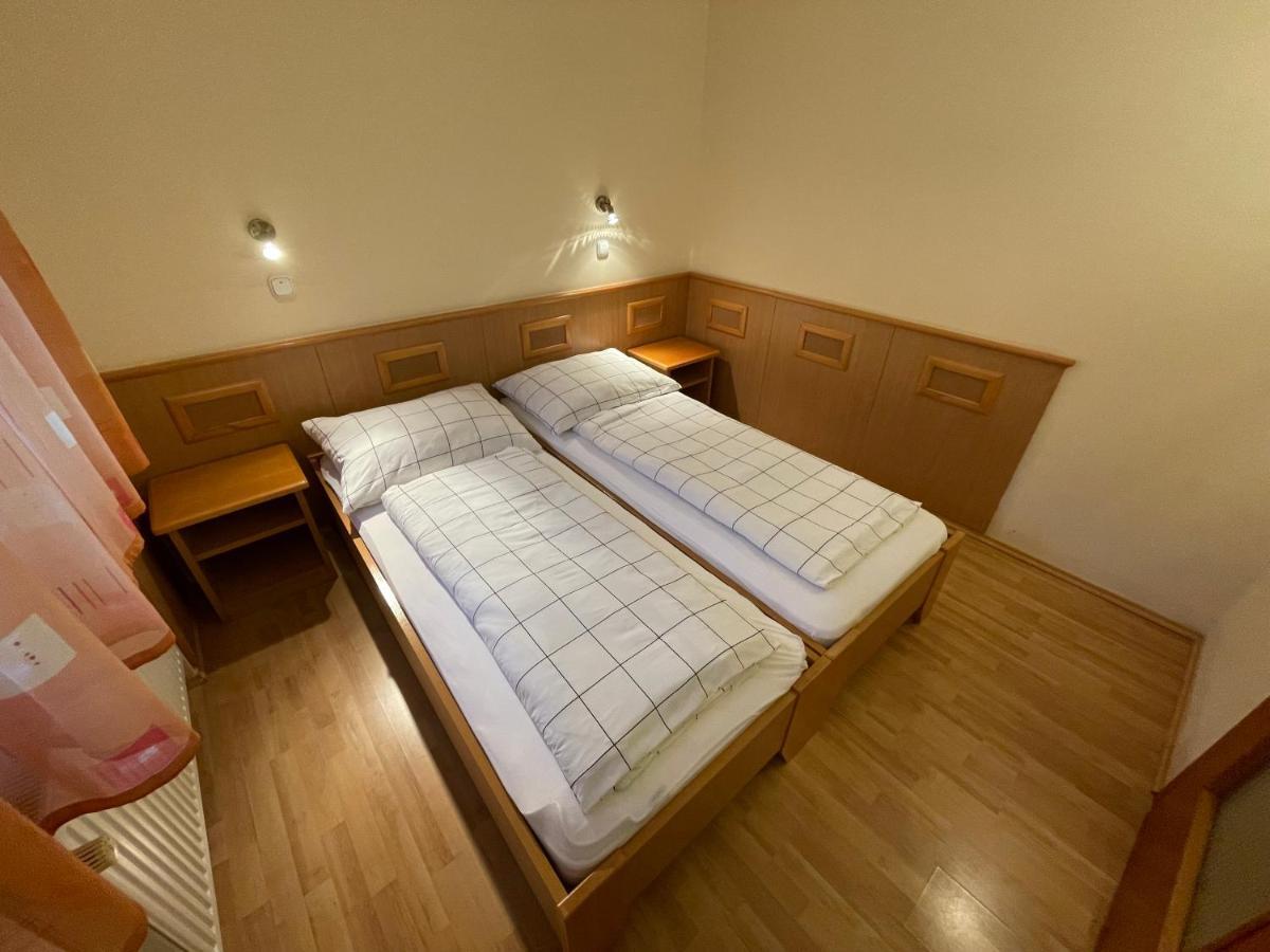 Garda Wellness Apartmanhaz Hévíz Extérieur photo