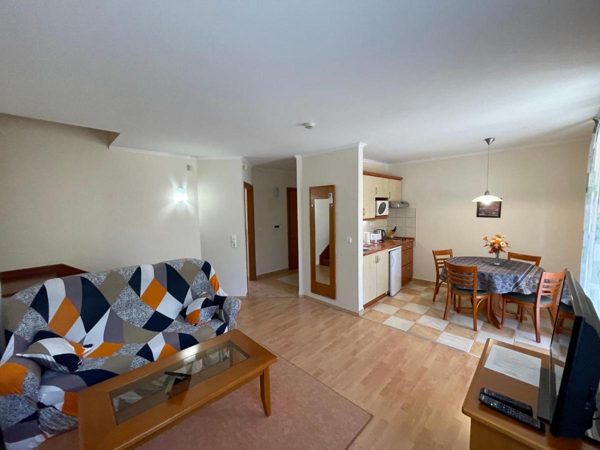 Garda Wellness Apartmanhaz Hévíz Extérieur photo