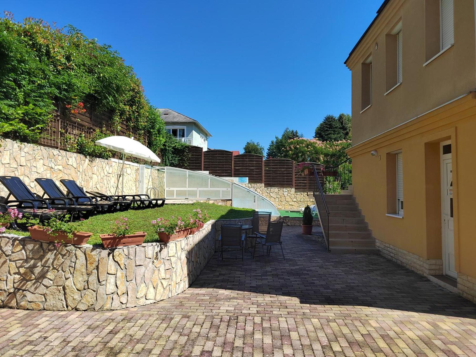 Garda Wellness Apartmanhaz Hévíz Extérieur photo